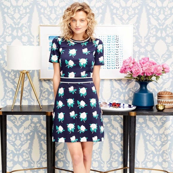 Draper James Magnolia Floral Bodycon Knee Length Bodycon Mini Dress Small - Picture 3 of 12